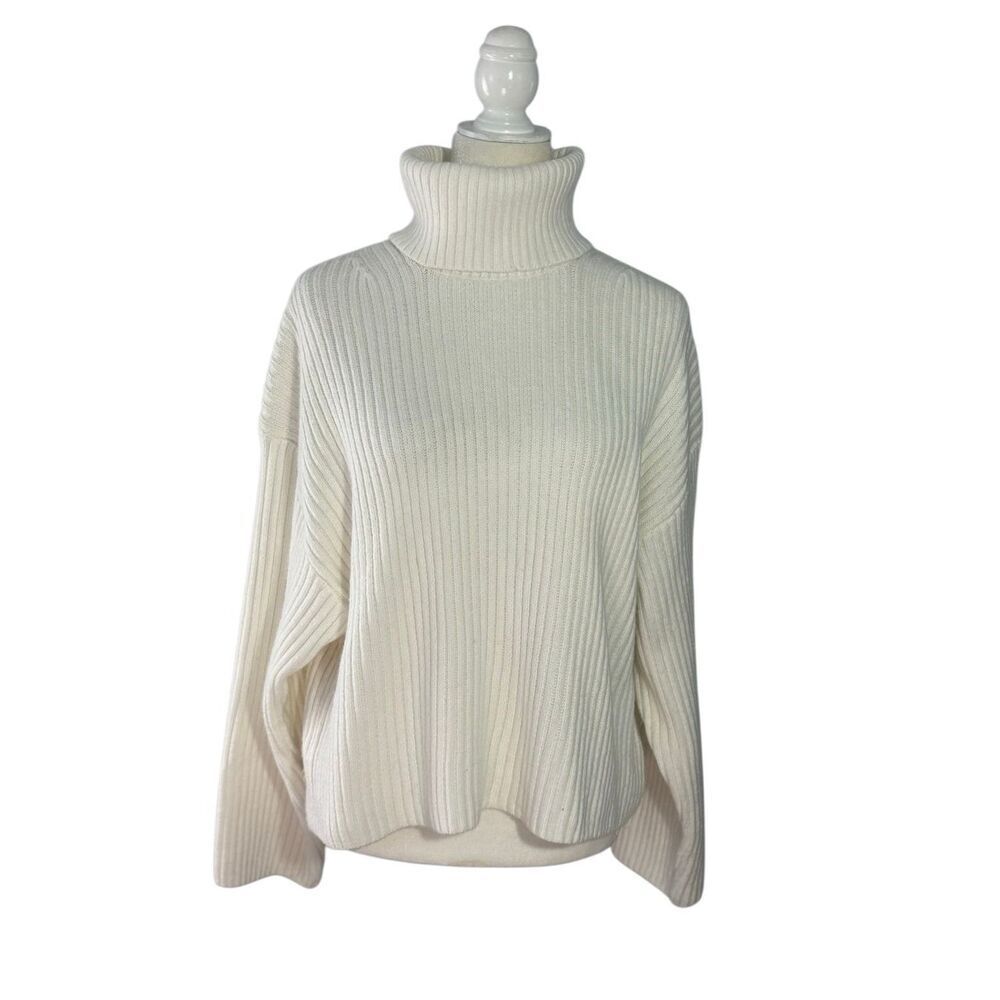 H&M oversized ribbed turtleneck sweater in off white - M
